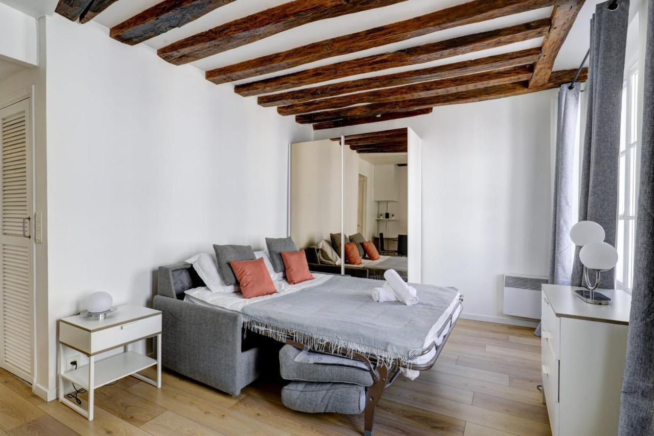 Le Marais - Republique City Studio Parigi Esterno foto